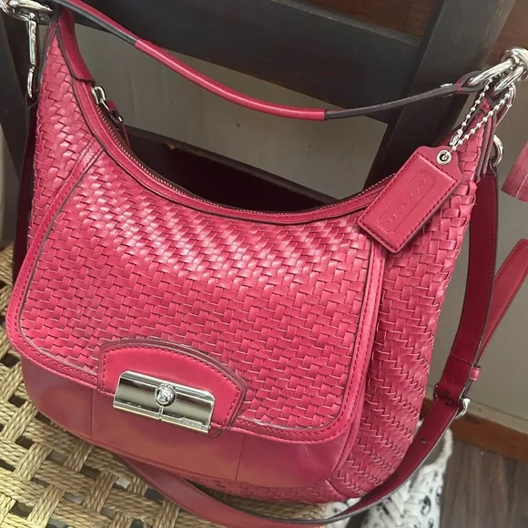 Coach Kristen Red Woven Leather Shoulder or Crossbody Bag - Picture 5 of 7
